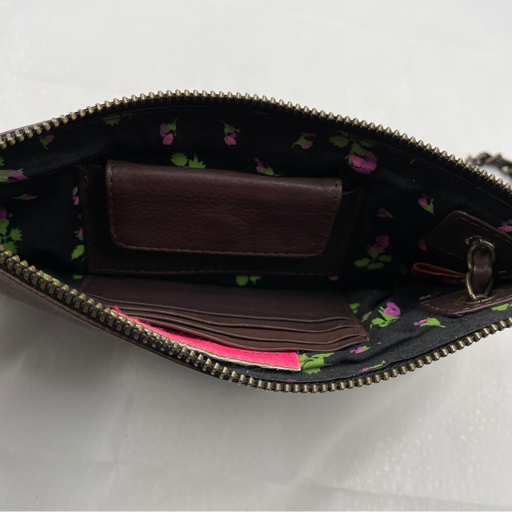 Vintage Betsey Johnson Wristlet - Picture 5 of 5